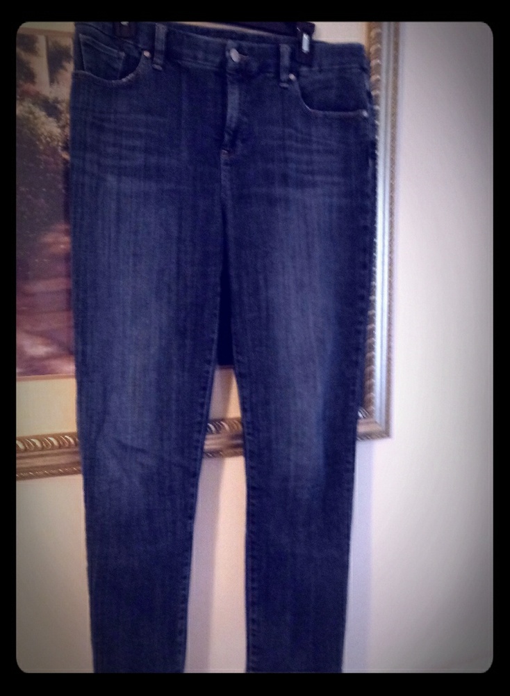 💕 Sale! Chico's So Slimming GF ankle Jean